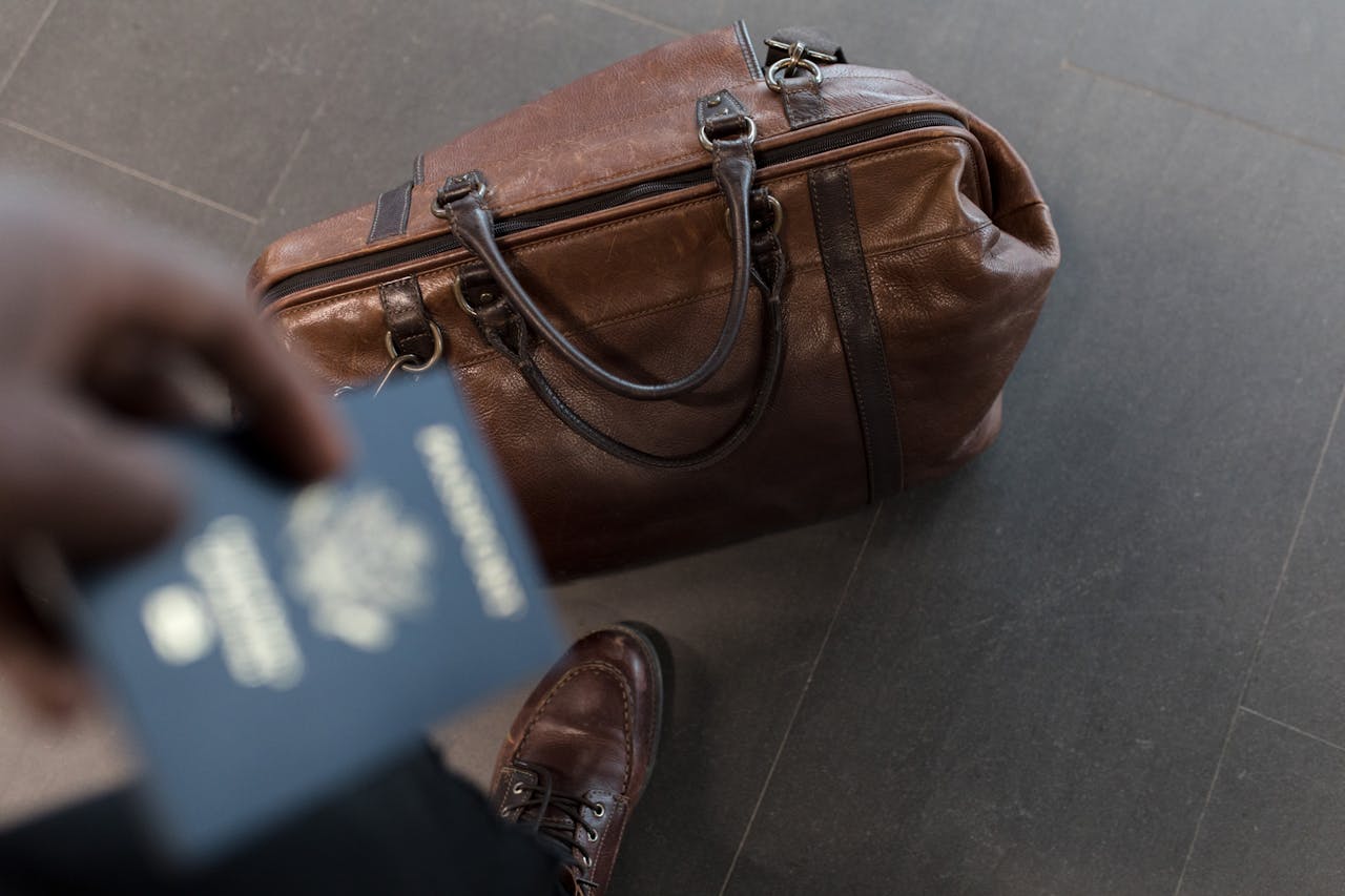 Come ottenere un certificato medico per viaggiare con farmaci